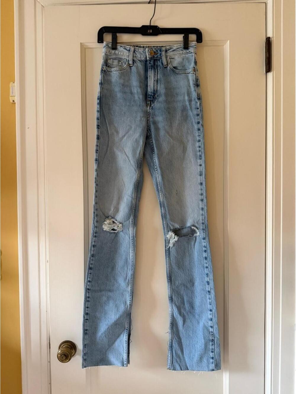 Zara High waisted straight jeans with distressed knees & side slits at hem -2
